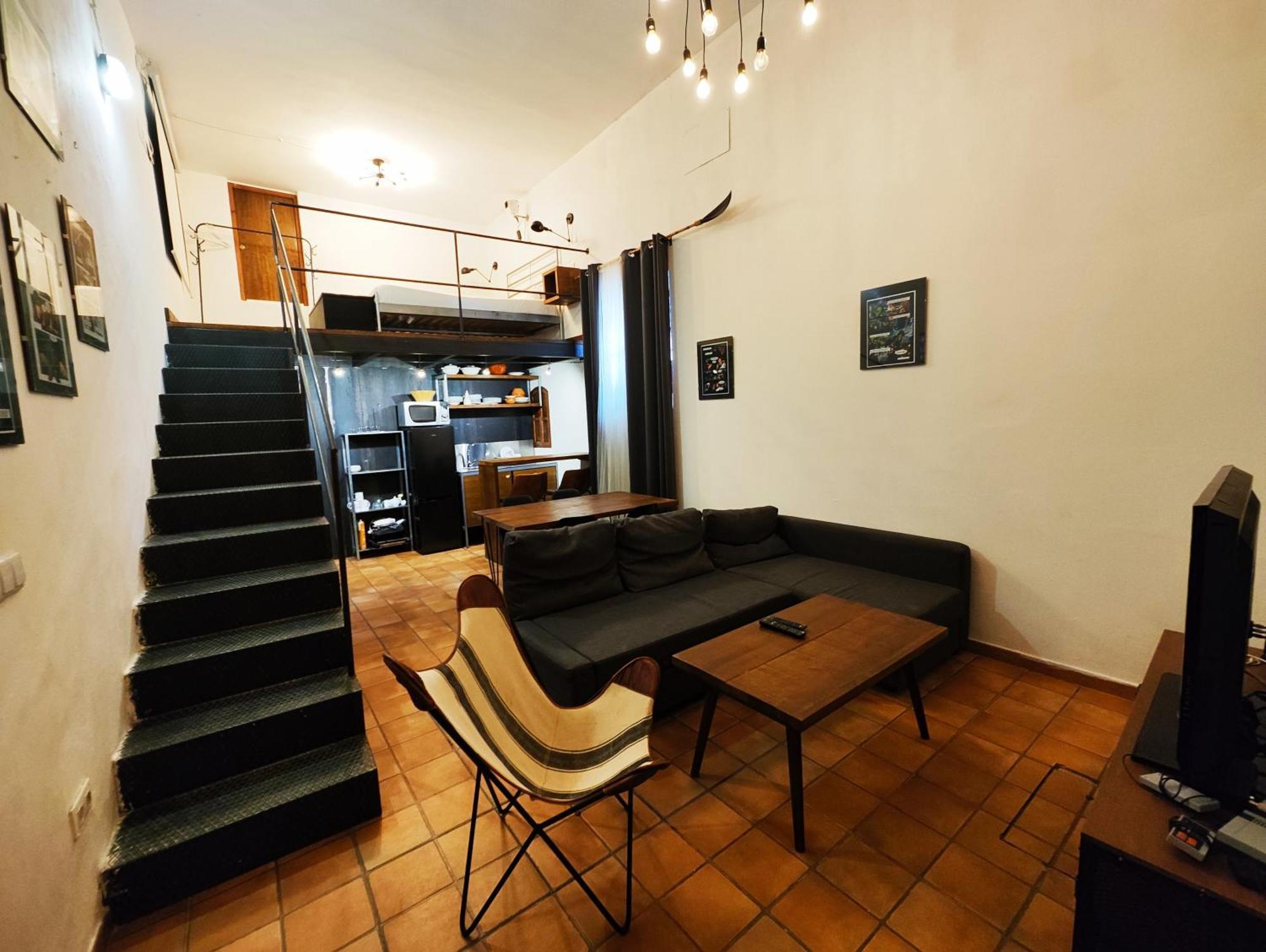Hostal Cafe Frenteabastos Кармона Экстерьер фото