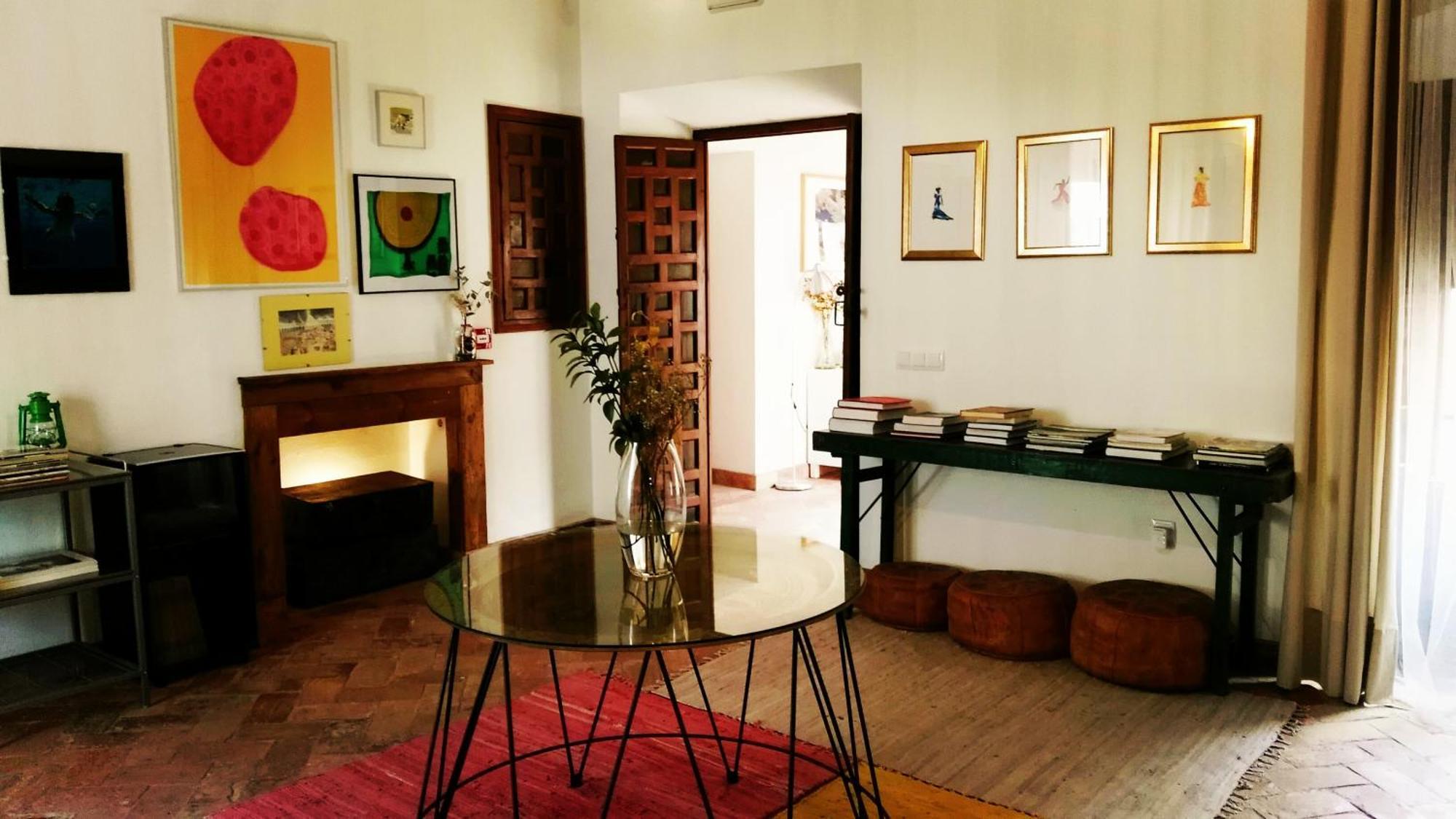 Hostal Cafe Frenteabastos Кармона Экстерьер фото